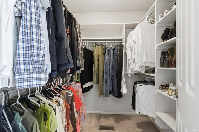 1127 Obsidian Lane, Fort Wayne, IN 46845