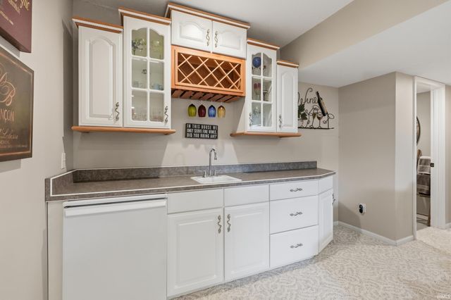 1127 Obsidian Lane, Fort Wayne, IN 46845