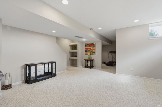 1127 Obsidian Lane, Fort Wayne, IN 46845