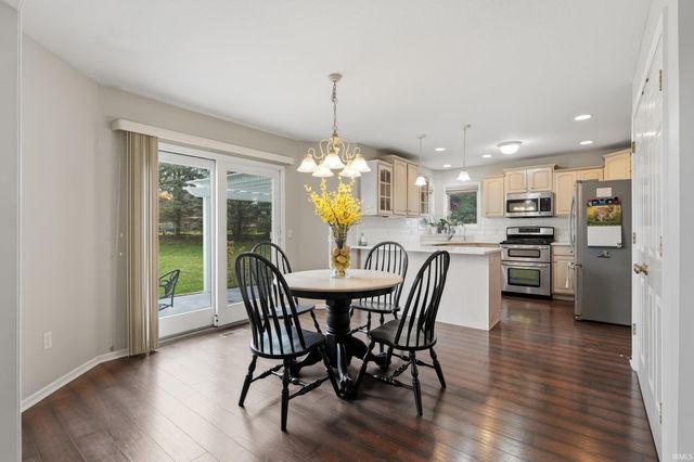 1127 Obsidian Lane, Fort Wayne, IN 46845