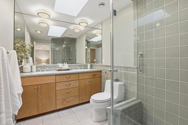 1925 E Rockwood Blvd, Spokane, WA 99203