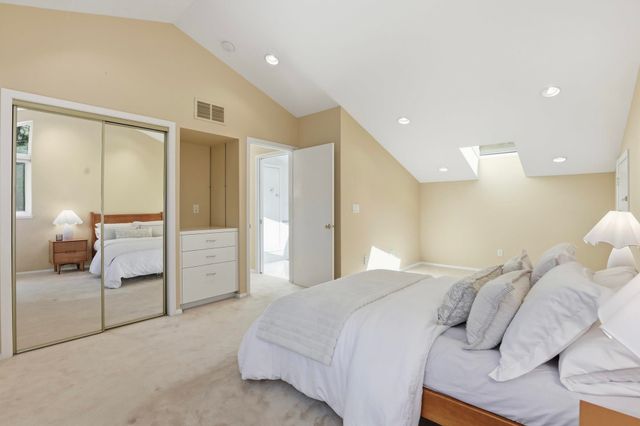 1925 E Rockwood Blvd, Spokane, WA 99203