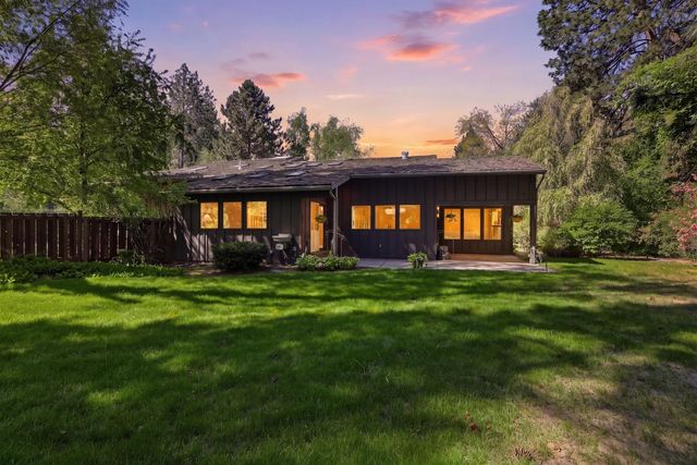1925 E Rockwood Blvd, Spokane, WA 99203