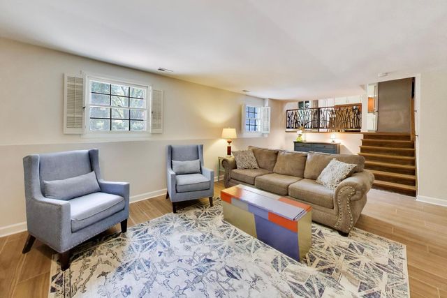24143 W 103rd Street, Naperville, IL 60564