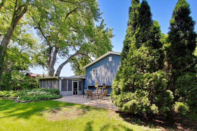 24143 W 103rd Street, Naperville, IL 60564