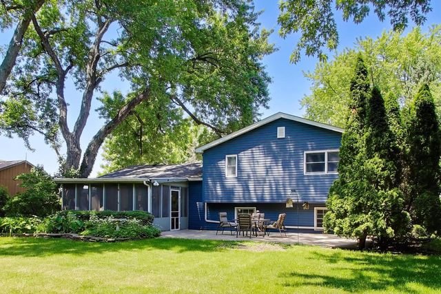 24143 W 103rd Street, Naperville, IL 60564