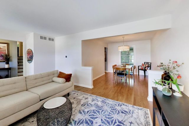 24143 W 103rd Street, Naperville, IL 60564