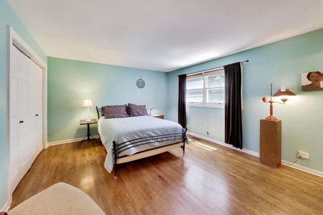 24143 W 103rd Street, Naperville, IL 60564
