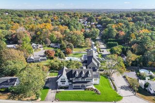 14 Liana Street, Woburn, MA 01801