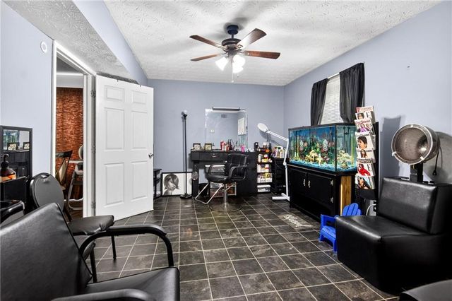 5648 feldwood Road, College Park, GA 30349