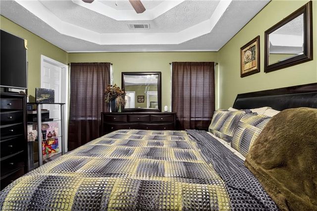 5648 feldwood Road, College Park, GA 30349