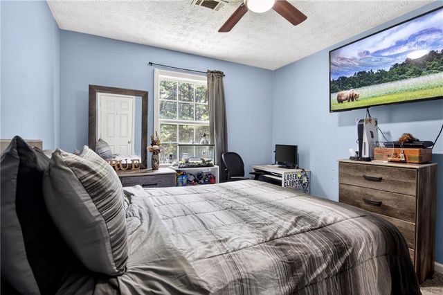 5648 feldwood Road, College Park, GA 30349