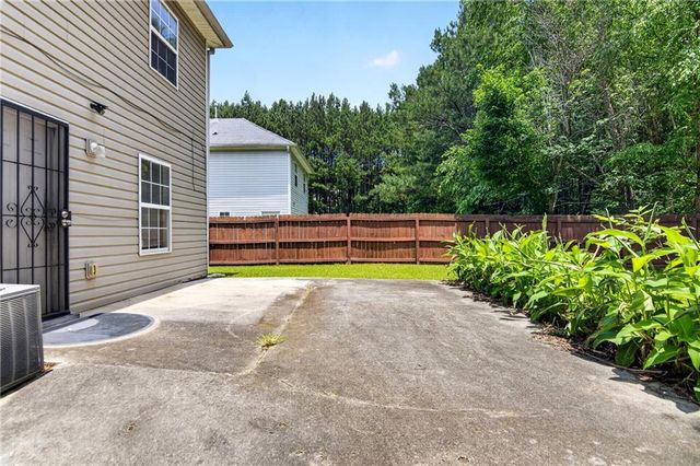 5648 feldwood Road, College Park, GA 30349