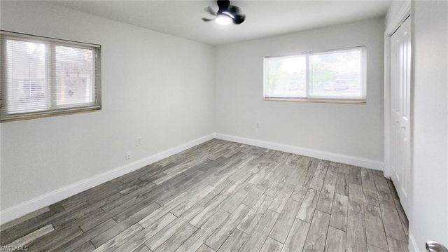 2431 Welch ST, Fort Myers, FL 33901