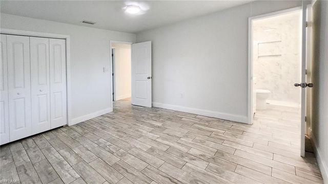 2431 Welch ST, Fort Myers, FL 33901