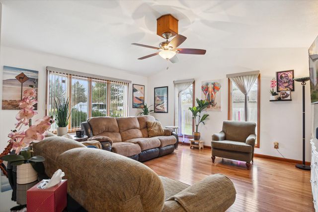 5695 Hinkley Road, Stockbridge, MI 49285