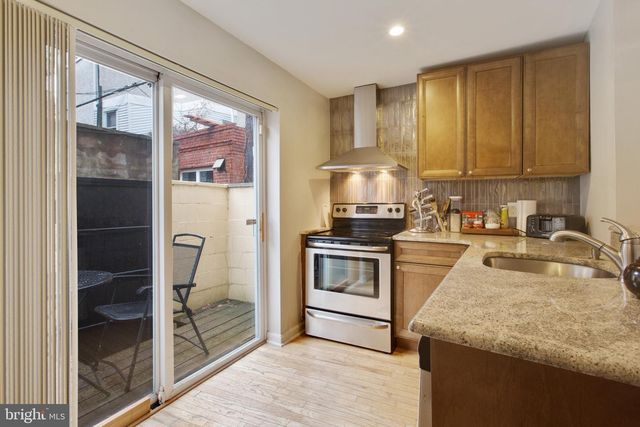 736 SALTER ST, Philadelphia, PA 19147