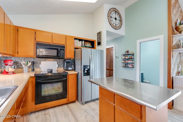 643 S Berthe Avenue, Panama City, FL 32404