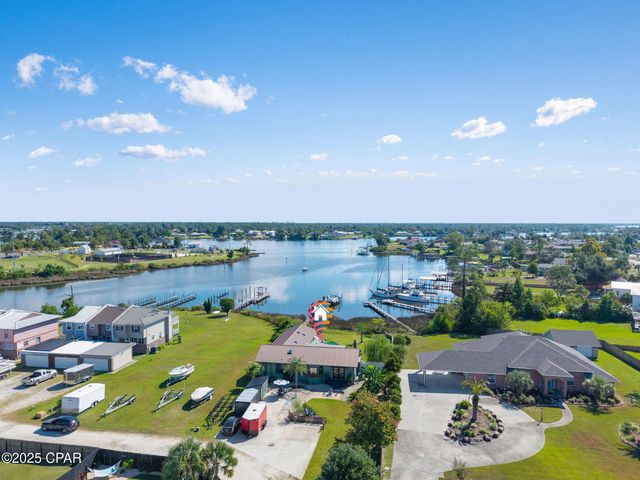 643 S Berthe Avenue, Panama City, FL 32404