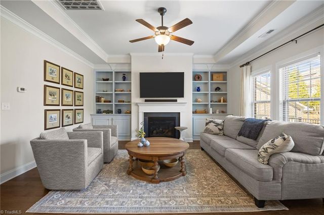 188 Quail Run Drive, Clemmons, NC 27012
