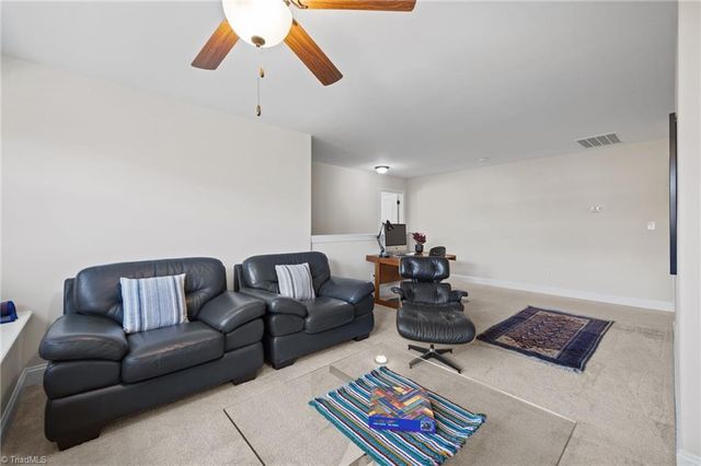 188 Quail Run Drive, Clemmons, NC 27012