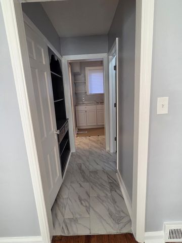 18202 Littlefield Street Se, Detroit City, MI 48235