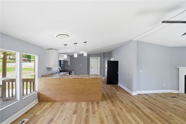 109 Webb Drive NE, Calhoun, GA 30701