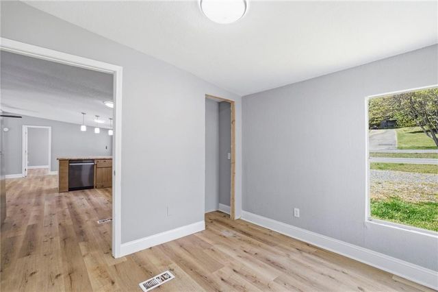 109 Webb Drive NE, Calhoun, GA 30701