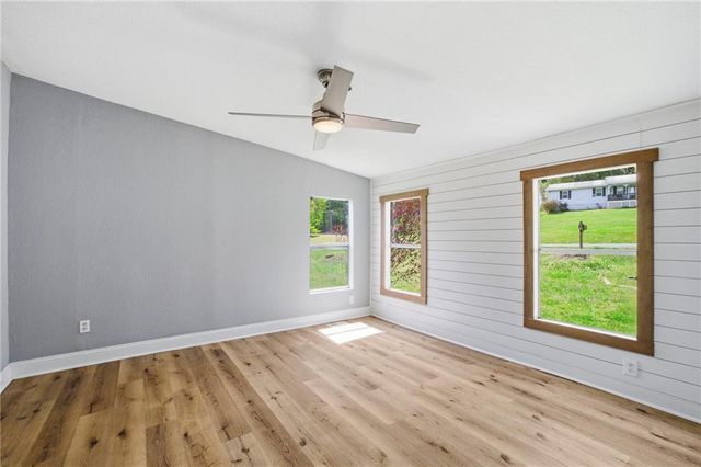 109 Webb Drive NE, Calhoun, GA 30701