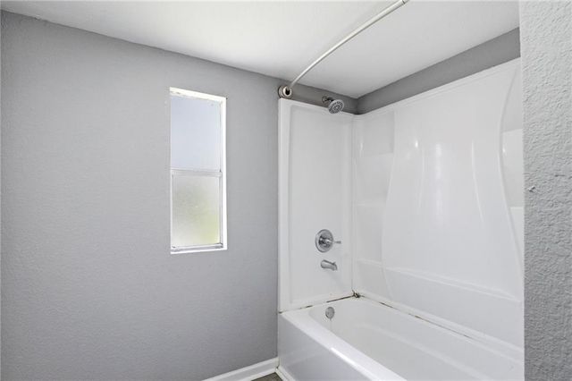 109 Webb Drive NE, Calhoun, GA 30701