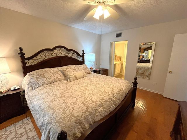 7837 Golf Circle Drive 206, Margate, FL 33063