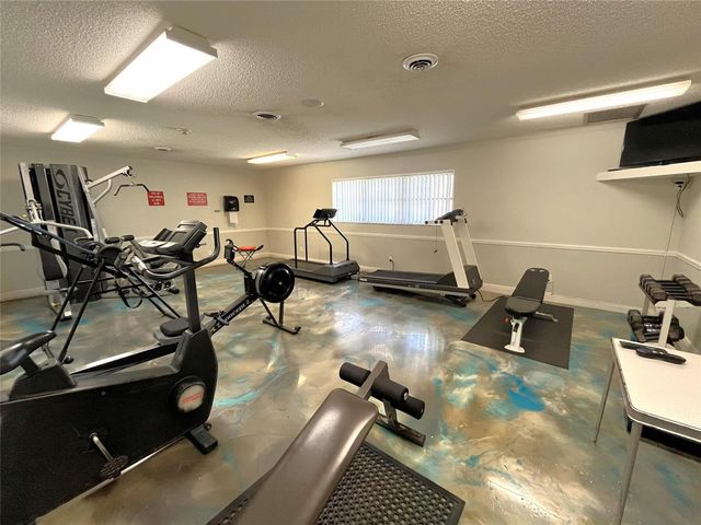 7837 Golf Circle Drive 206, Margate, FL 33063