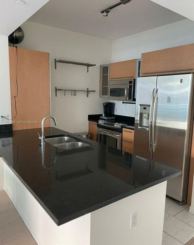 950 N Brickell Bay Dr 3002, Miami, FL 33131