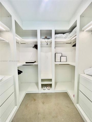 50 S Pointe Dr LOFT5, Miami Beach, FL 33139