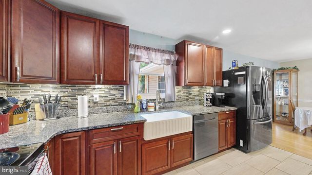 16384 ABBOTTS POND RD, Milford, DE 19963