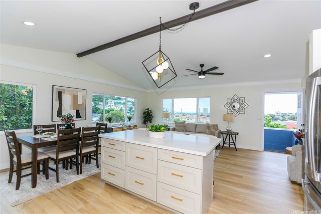 3782 Claudine Street, Honolulu, HI 96816