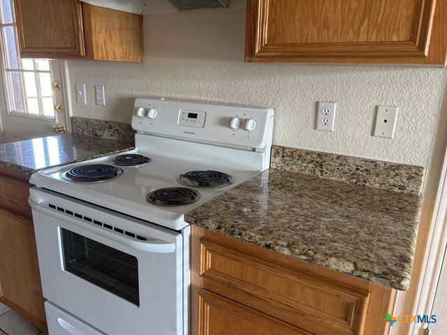 900 Mcdaniel Circle, Killeen, TX 76543