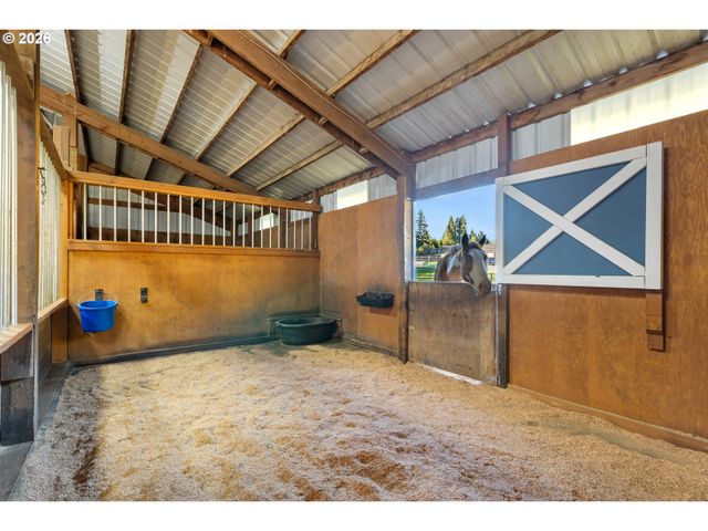 11119 N MYRTLE Rd, Myrtle Creek, OR 97457