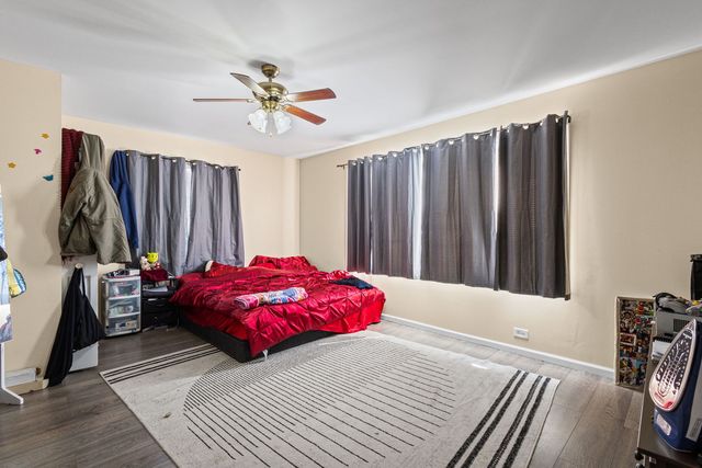 11035 S Avenue E, Chicago, IL 60617