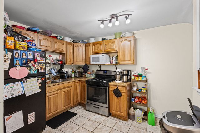 11035 S Avenue E, Chicago, IL 60617