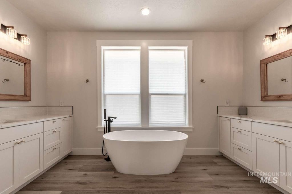 9853 Salmon Ridge Pl, Nampa, ID 83686 photo 14