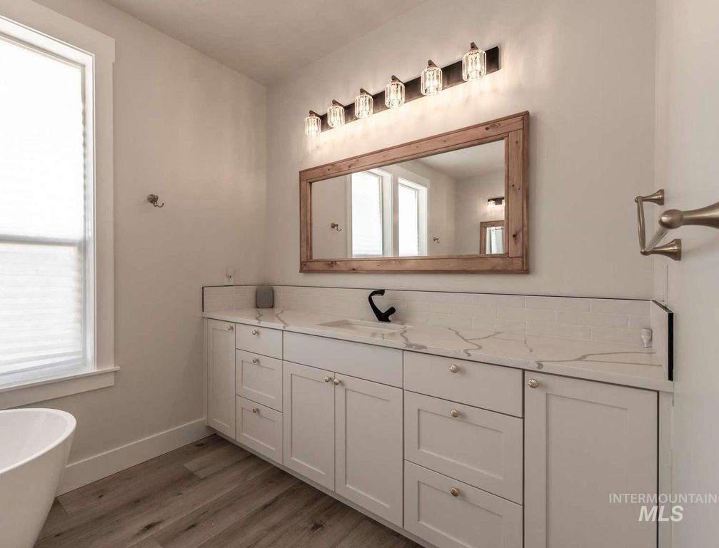 9853 Salmon Ridge Pl, Nampa, ID 83686 photo 16