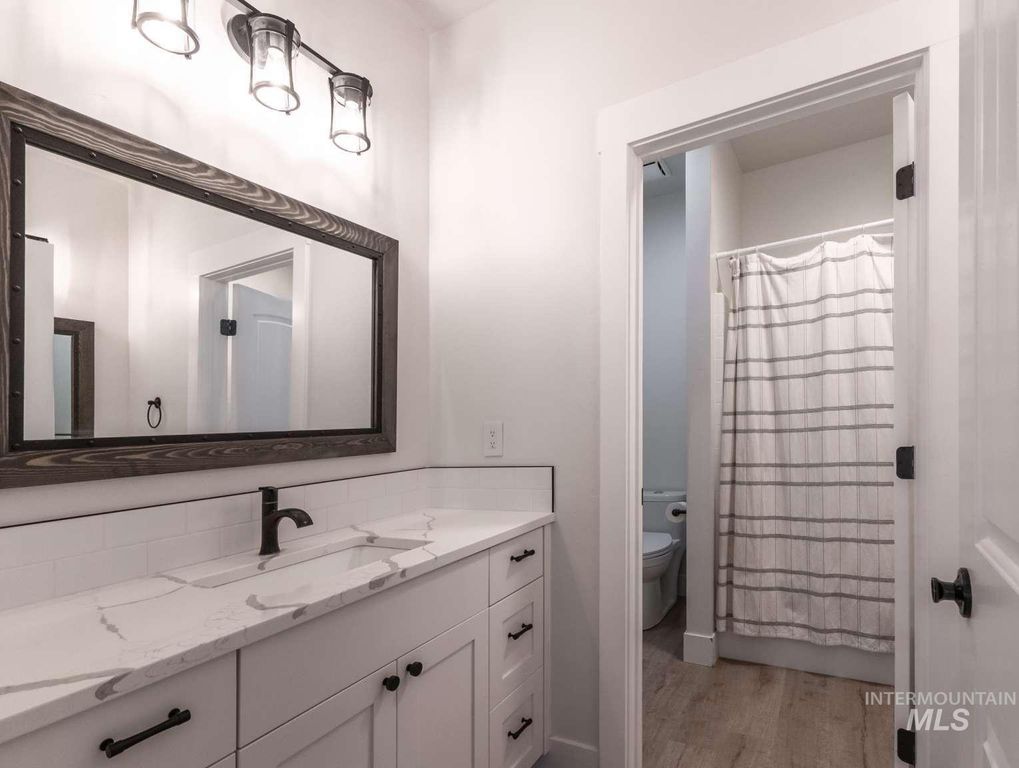 9853 Salmon Ridge Pl, Nampa, ID 83686 photo 24