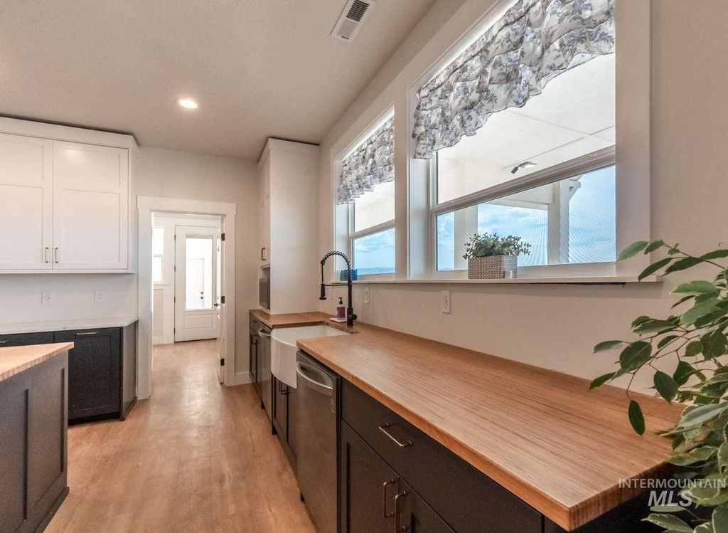 9853 Salmon Ridge Pl, Nampa, ID 83686 photo 29