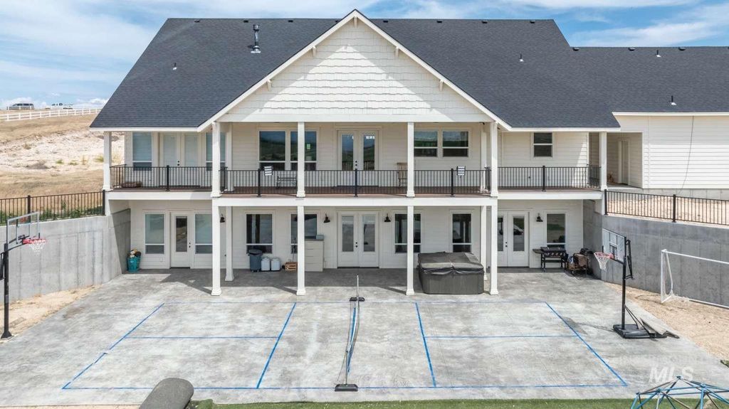 9853 Salmon Ridge Pl, Nampa, ID 83686 photo 3