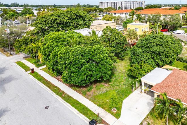334 Cornell Drive, Lake Worth Beach, FL 33460