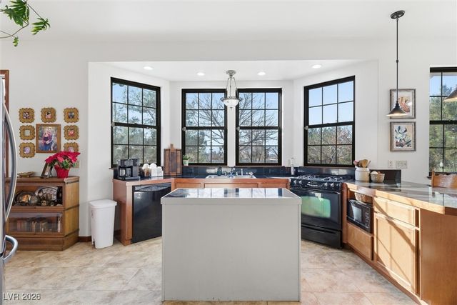 3450 Utah Street, Pahrump, NV 89060