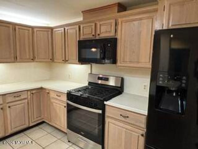 300 Ocean Avenue N D5, Long Branch, NJ 07740