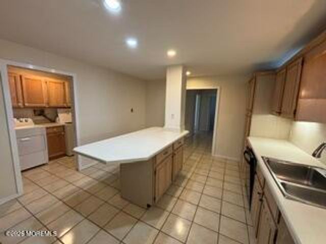 300 Ocean Avenue N D5, Long Branch, NJ 07740