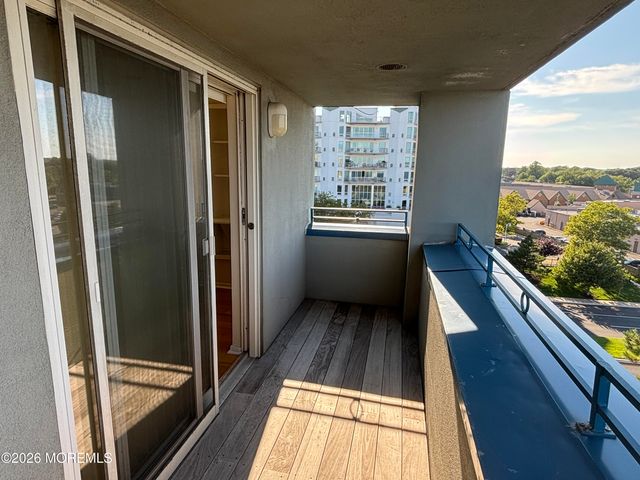 300 Ocean Avenue N D5, Long Branch, NJ 07740